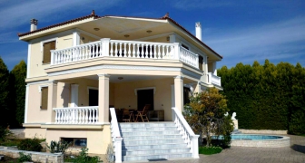 Вилла Лутра Элени