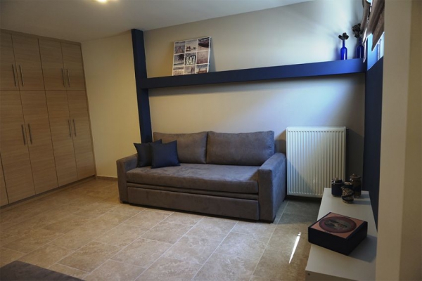 large-1516104623-10.jpg